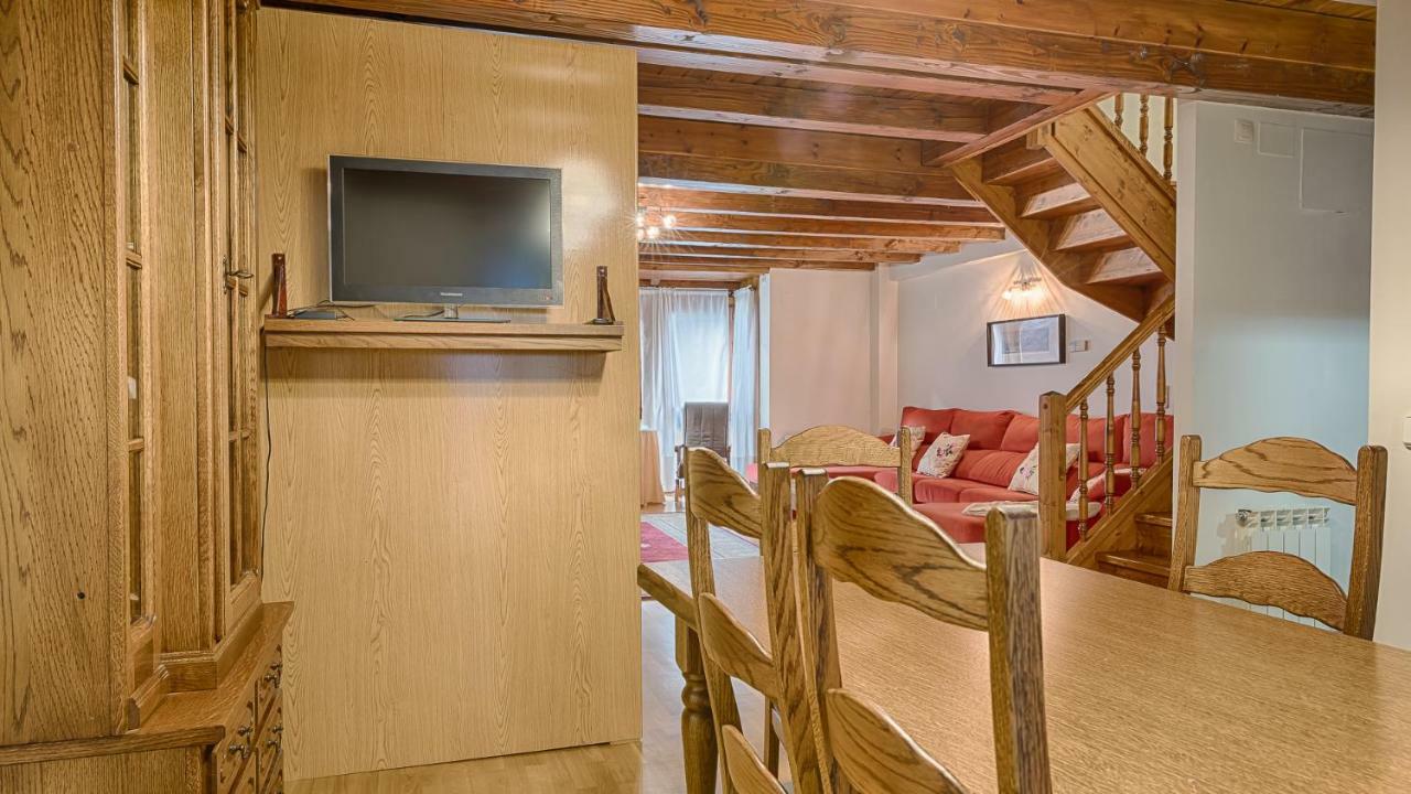 Saplan Real Estate Montlude Apartment Les Ngoại thất bức ảnh